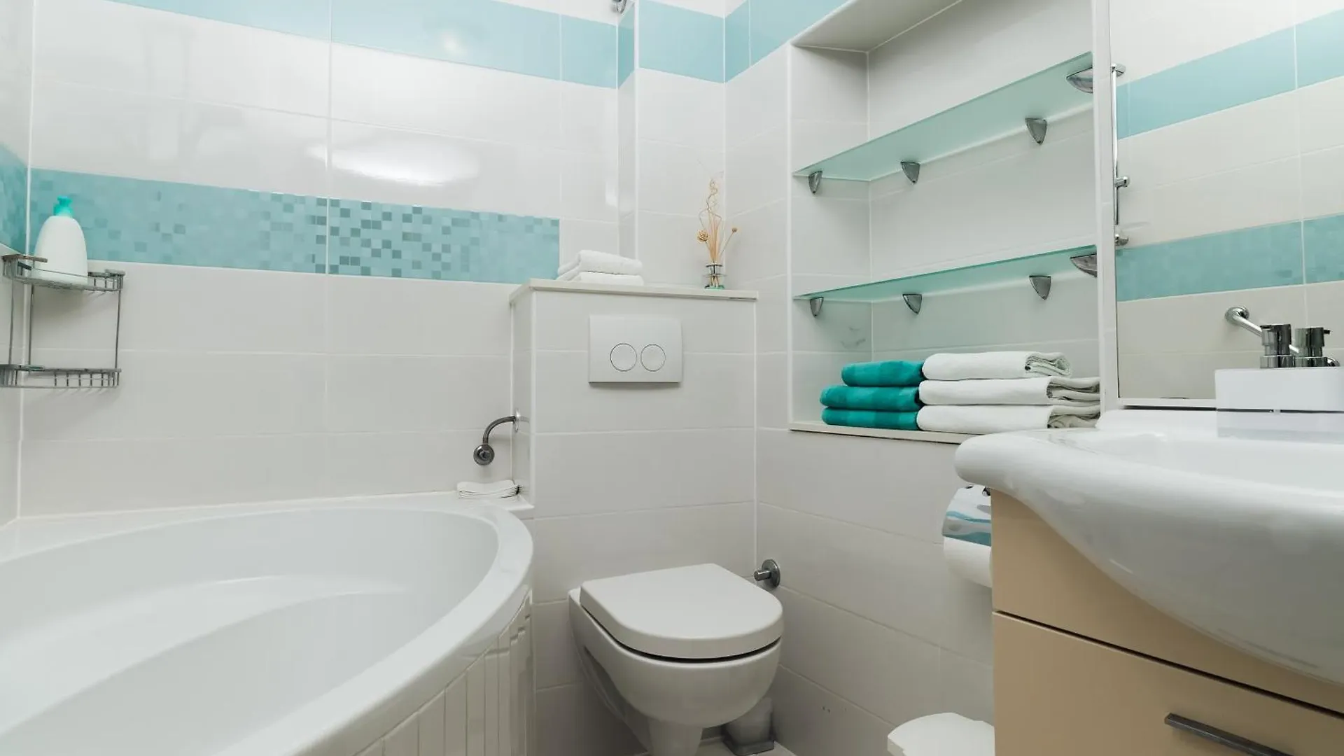 Гостевой дом Old Town Villa Trogir Stars With Free Parking