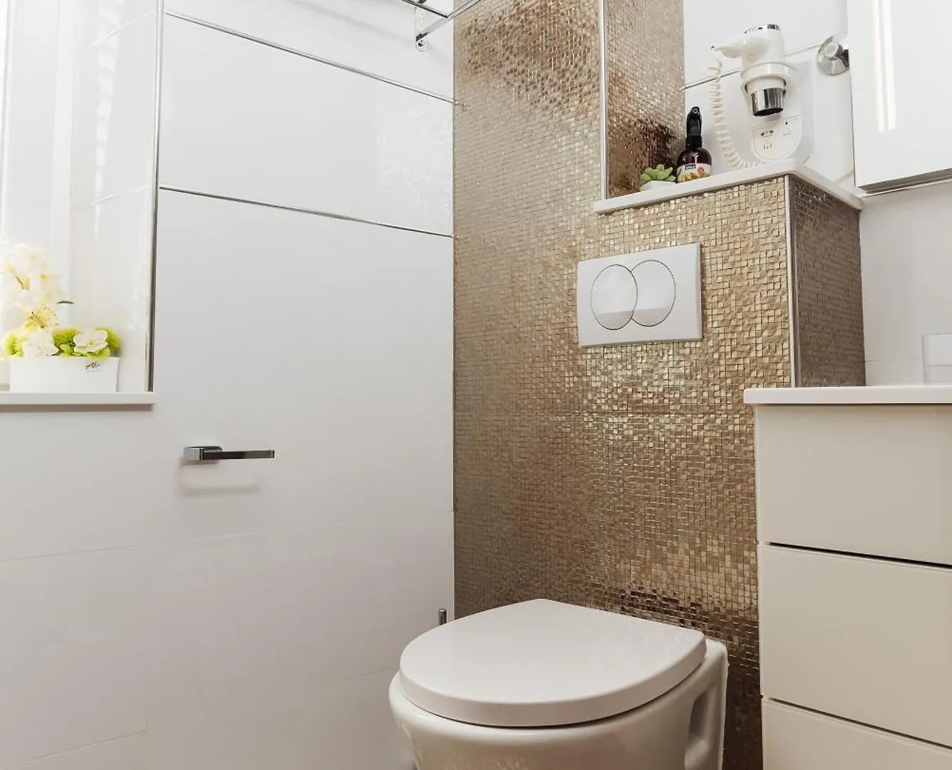 Old Town Villa Trogir Stars With Free Parking 4*,