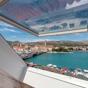 Providenca 3* Trogir