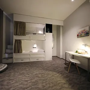  Hostel Downtown Boutique Croatia