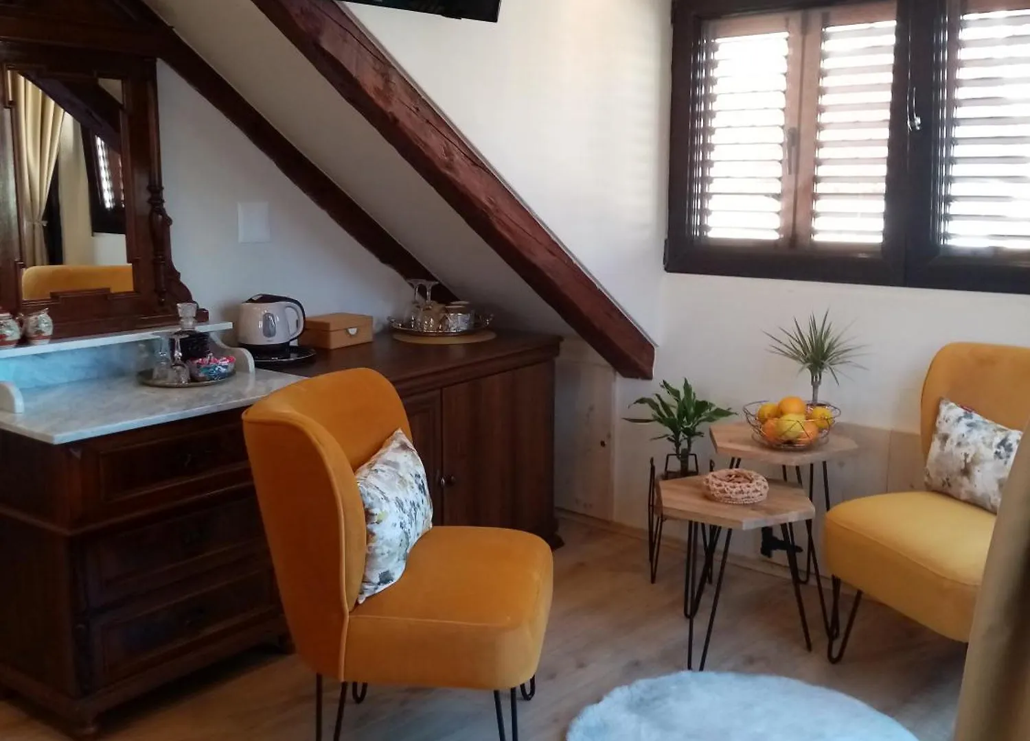 Old Town Villa Trogir Stars With Free Parking Gasthuis