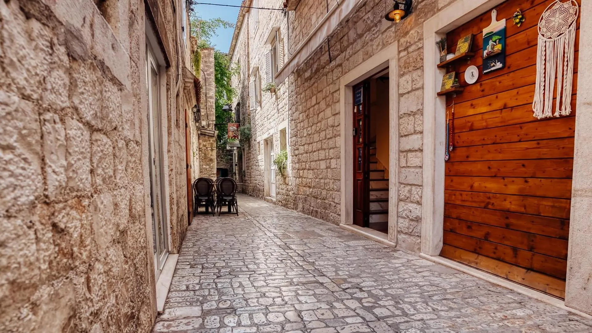 Old Town Villa Trogir Stars With Free Parking Kroatië