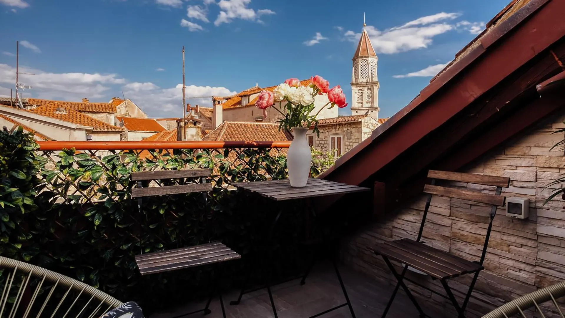 Old Town Villa Trogir Stars With Free Parking Kroatië