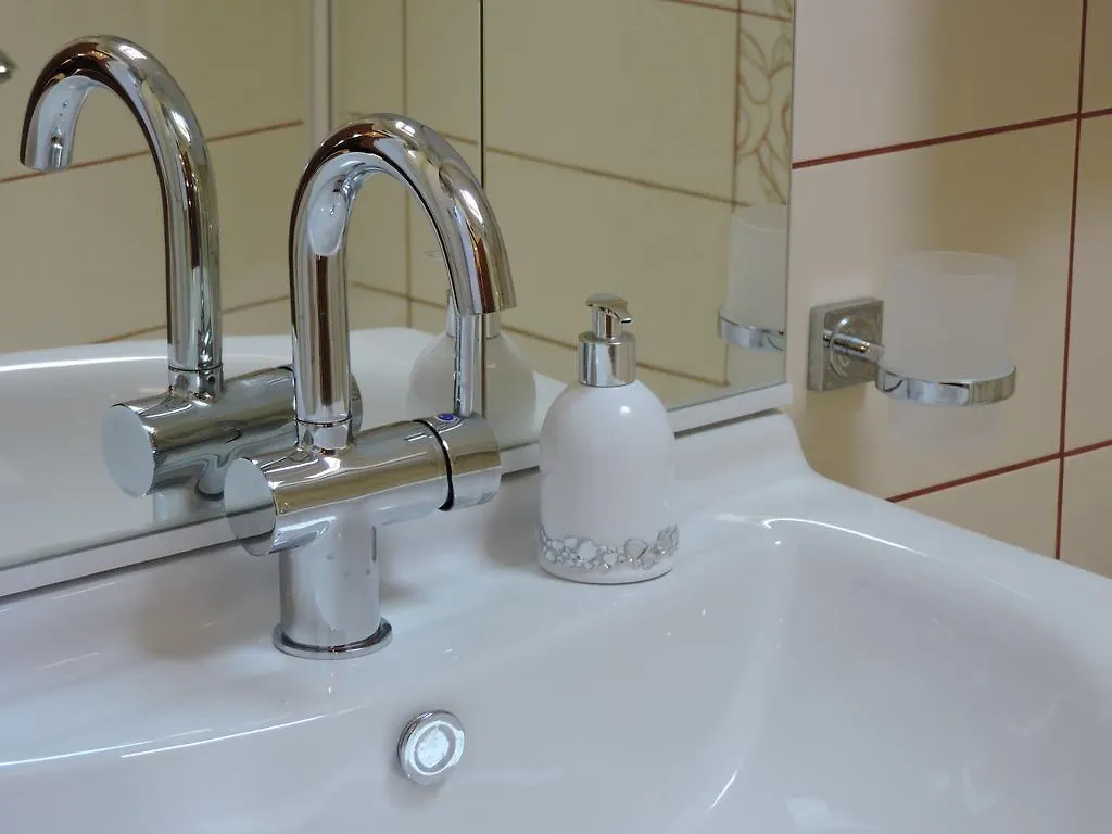 Apartments & Rooms Trogir Stars Free Parking קרואטיה